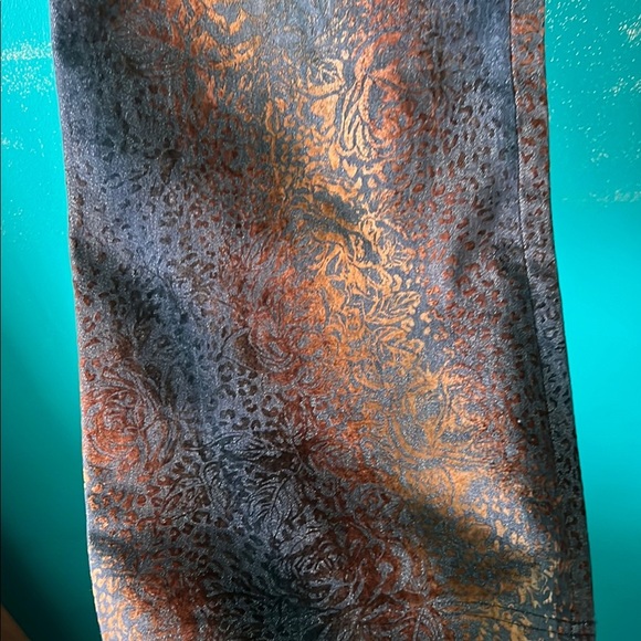 Vintage Women's Flare Jeans - Brown and Gold - Picture 6 of 9